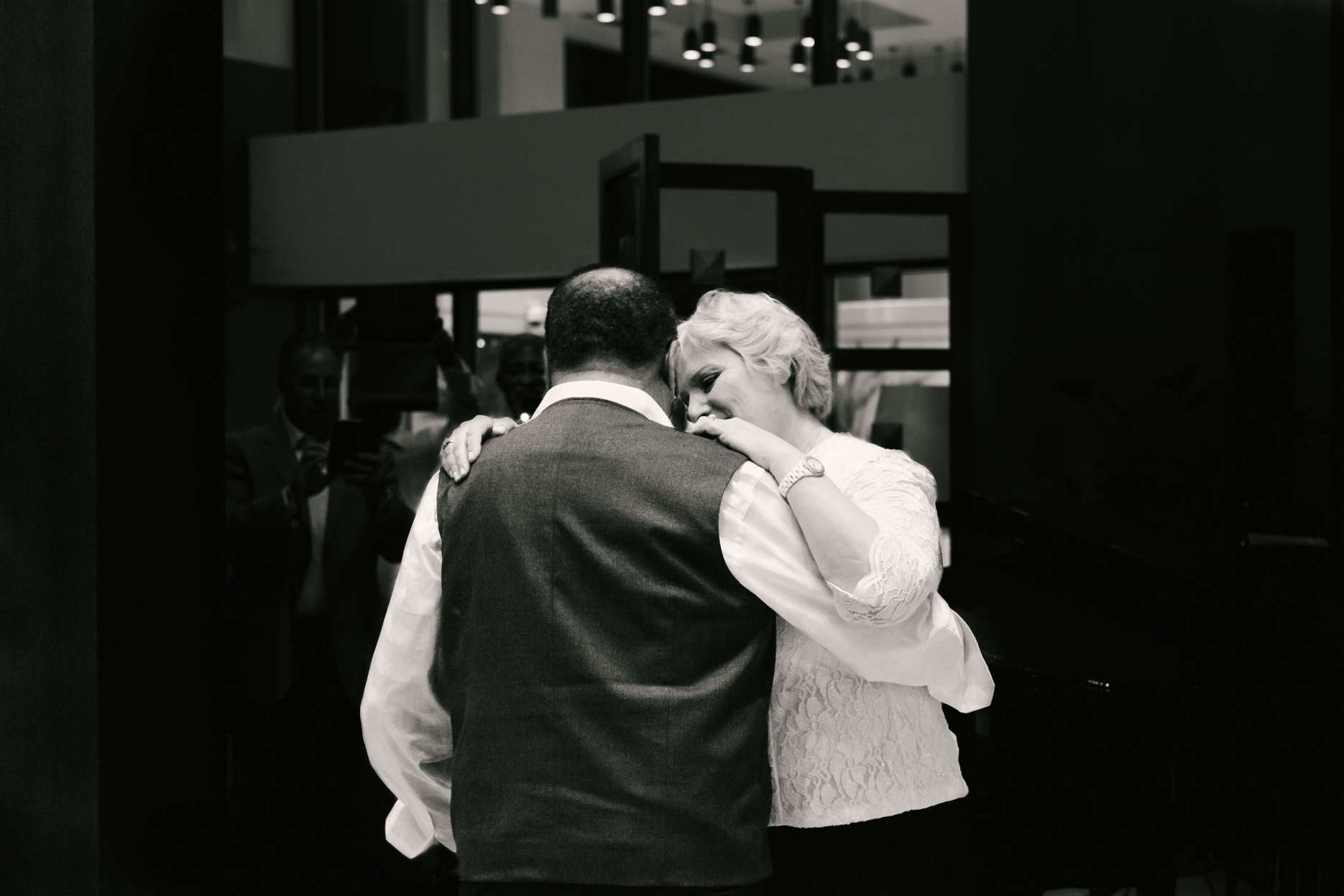 Bride & groom dancing at a wedding in San Diego.